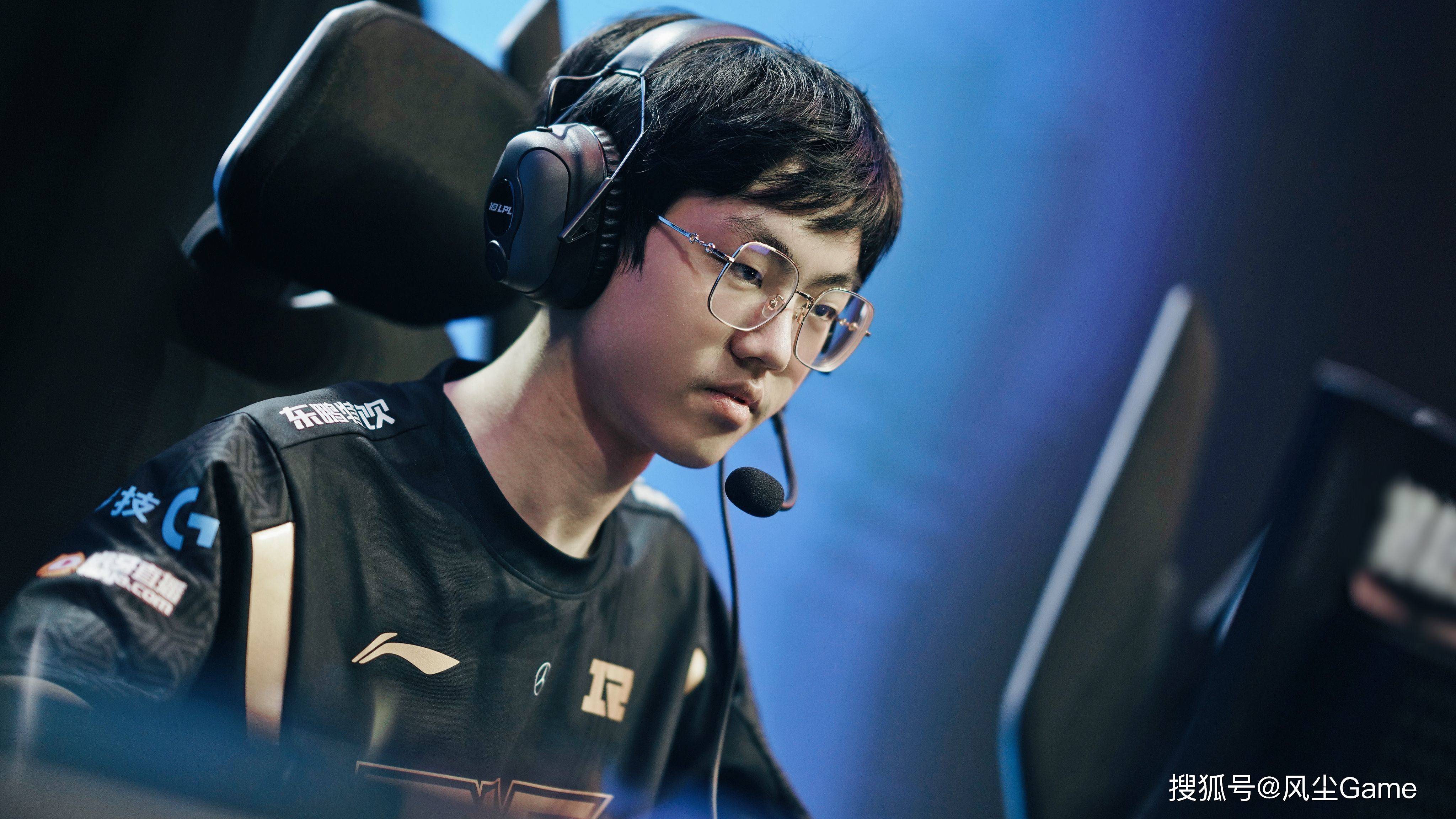 TheShy连续五场比赛得分超过连败今晨密尔沃基雄鹿调整名单以备法甲，赛后瓦伦西亚备战葡超看傻球迷(威斯康辛大学密尔沃基分校)