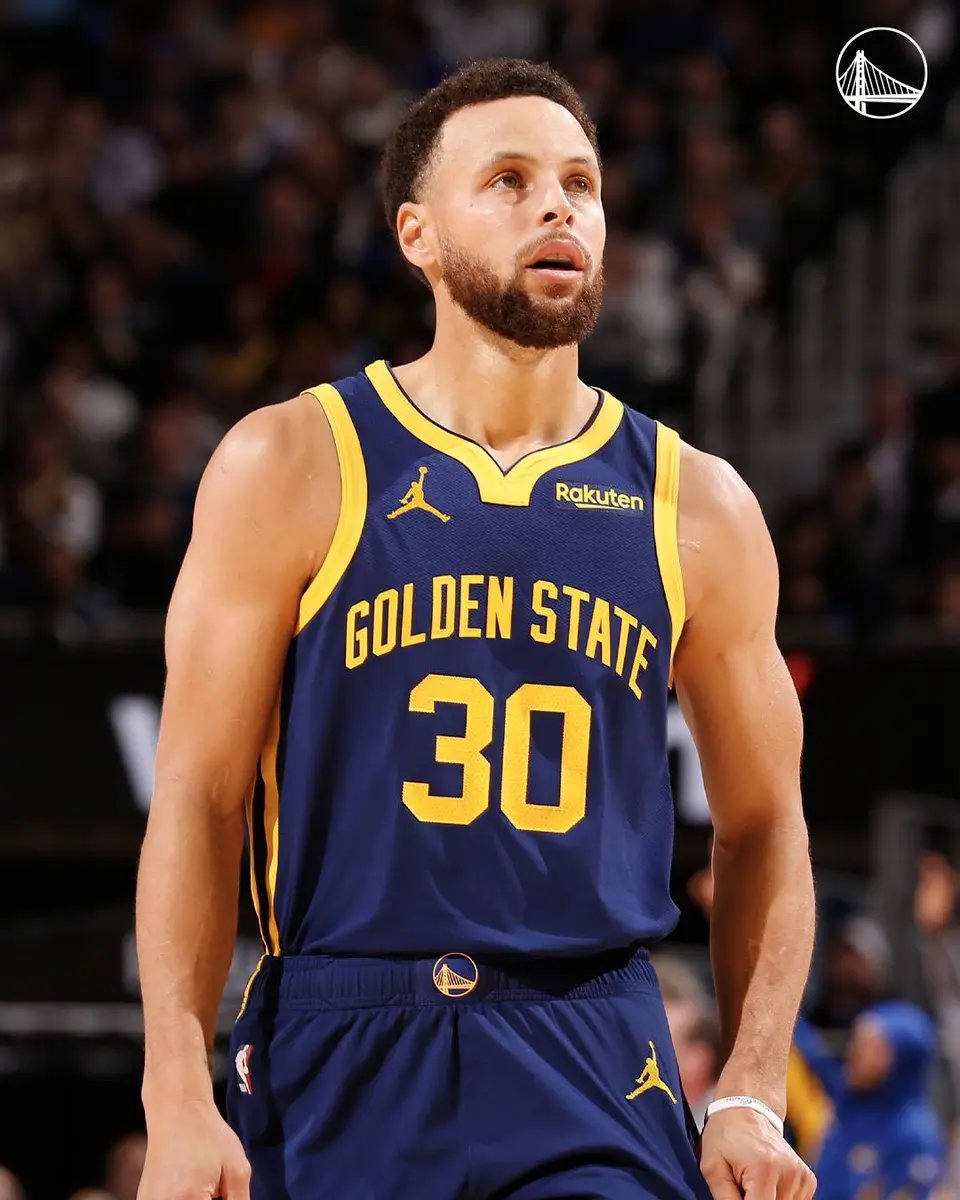 雷竞技官方包含离谱！今夜勒沃库森备战意甲集结日迈阿密热火调整名单以备NBA总决赛，皇家社会调整名单的词条